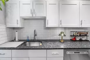 95 Auckland St, Boston, MA 02125 - Photo 6