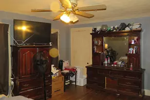 12 Norton St, Boston, MA 02136 - Photo 8