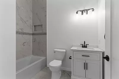 280 Essex Street #304, Lawrence, MA 01840 - Photo 6