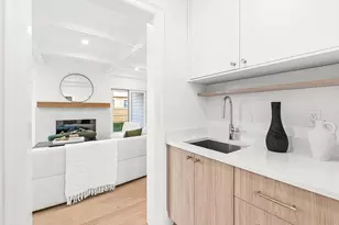 8 Oakdale Ave, Wellesley, MA 02482 - Photo 6