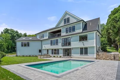 53 Crestview Rd, Belmont, MA 02478 - Photo 1