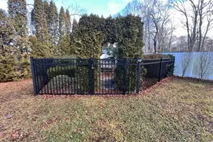 1657 Meridian, Fall River, MA 02720 - Photo 28