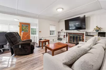 324 Sandwich St, Plymouth, MA 02360 - Photo 8