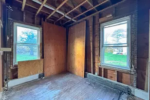 53 Miller St, Middleborough, MA 02346 - Photo 16