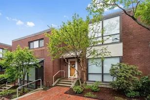 38 Shipway Pl, Boston, MA 02129 - Photo 16