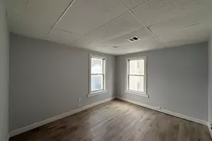 5 Winthrop St, Worcester, MA 01604 - Photo 10
