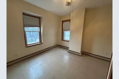 122A Spring Street #3, Cambridge, MA 02141 - Photo 8