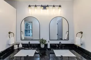 32 Country Ln, Palmer, MA 01069 - Photo 12