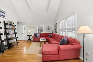 68 20th St S, Edgartown, MA 02539 - Photo 4