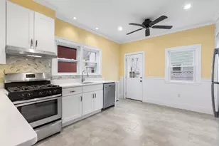 25 Blanche St, Boston, MA 02122 - Photo 8