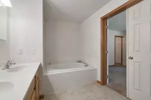 1215 South St, Barre, MA 01005 - Photo 28