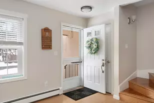 34 Rosslare Dr, Worcester, MA 01602 - Photo 2