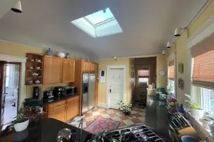 18 Oakland St, Cambridge, MA 02139 - Photo 4