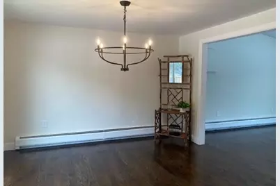 27 Marlene Dr, Agawam, MA 01030 - Photo 18