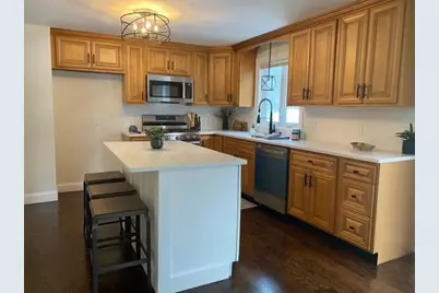 27 Marlene Dr, Agawam, MA 01030 - Photo 6