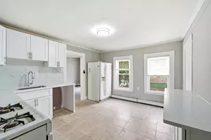 29-31 Auburn St, Everett, MA 02149 - Photo 4