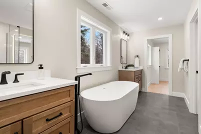 18 Hemlock #B, Bedford, MA 01730 - Photo 18