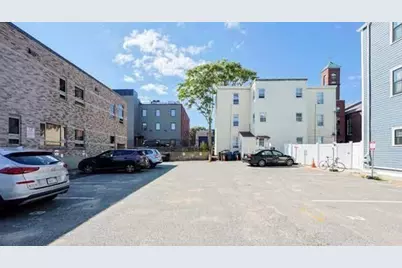 68 Gore St, Cambridge, MA 02141 - Photo 6