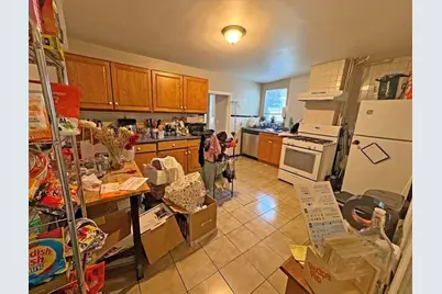 68 Gore St, Cambridge, MA 02141 - Photo 10