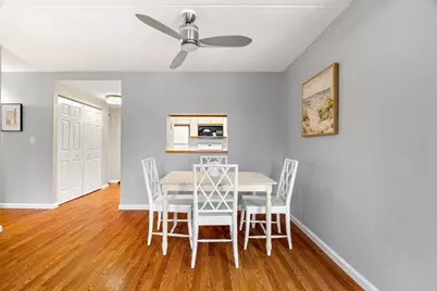 100 Ledgewood Dr #117, Stoneham, MA 02180 - Photo 8