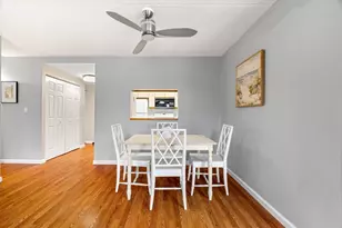 100 Ledgewood Dr, Stoneham, MA 02180 - Photo 8