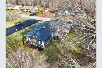 10 Richard Alan Rd, Dartmouth, MA 02747 - Photo 24