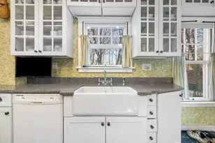 45 Bedford St, Abington, MA 02351 - Photo 12