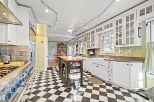 45 Bedford St, Abington, MA 02351 - Photo 10