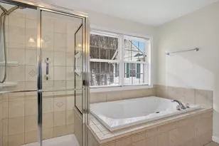 19 Village Cir, Milford, MA 01757 - Photo 22