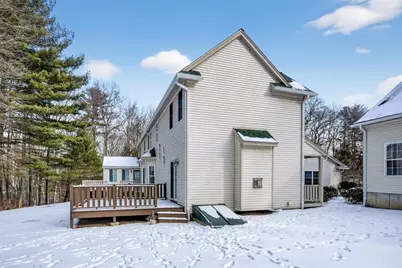 19 Village Cir #19, Milford, MA 01757 - Photo 30