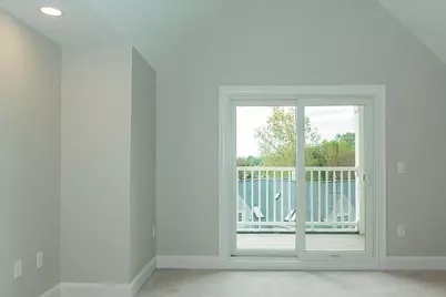 171 Walnut #4, Boston, MA 02122 - Photo 18