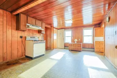 75 Ottawa St., Attleboro, MA 02703 - Photo 10