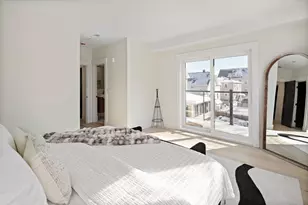 17 Holmes St, Quincy, MA 02171 - Photo 10