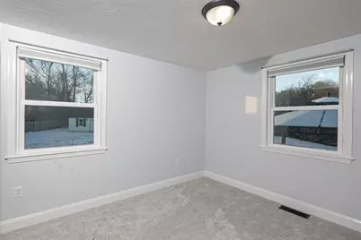 345 Cross St, Bridgewater, MA 02324 - Photo 10