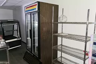 193 Fairview Ave, Chicopee, MA 01013 - Photo 10