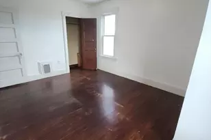 723 Carew St, Springfield, MA 01104 - Photo 8