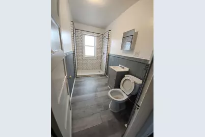 723 Carew St #3, Springfield, MA 01104 - Photo 6