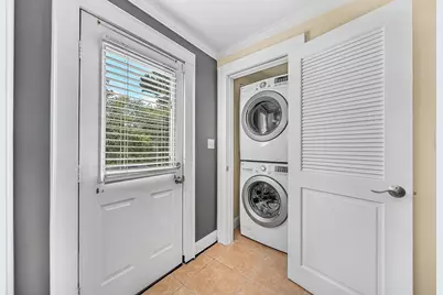32 Copley St #2, Cambridge, MA 02138 - Photo 18