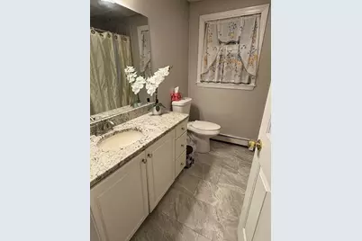 2 Lee St #B, Milford, MA 01757 - Photo 8