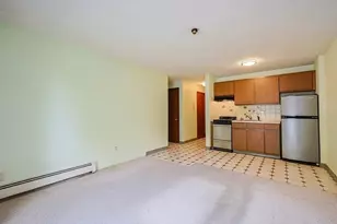 141 Pierce St, Malden, MA 02148 - Photo 2