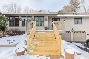 36 Bruce Ave, Shrewsbury, MA 01545 - Photo 2