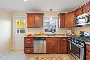 24 Merrimac Way, Tyngsborough, MA 01879 - Photo 6