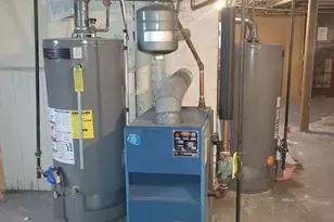 300 Read St, Somerset, MA 02726 - Photo 8