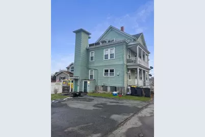 300 Read St, Somerset, MA 02726 - Photo 4