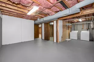 241 Broadway Rd, Dracut, MA 01826 - Photo 32