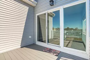 22 Horizon Dr, Millbury, MA 01527 - Photo 36