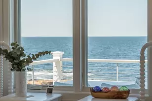 14 Sunset Point Rd, Gloucester, MA 01930 - Photo 4