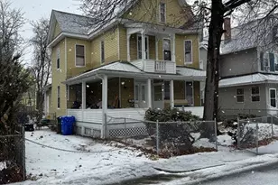 20 Hawthorne St, Springfield, MA 01105 - Photo 1