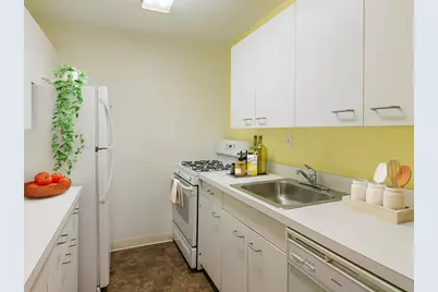 9 Hawthorne #7N, Boston, MA 02114 - Photo 6