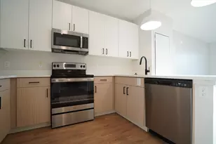 289 Walk Hill Rd, Boston, MA 02131 - Photo 26